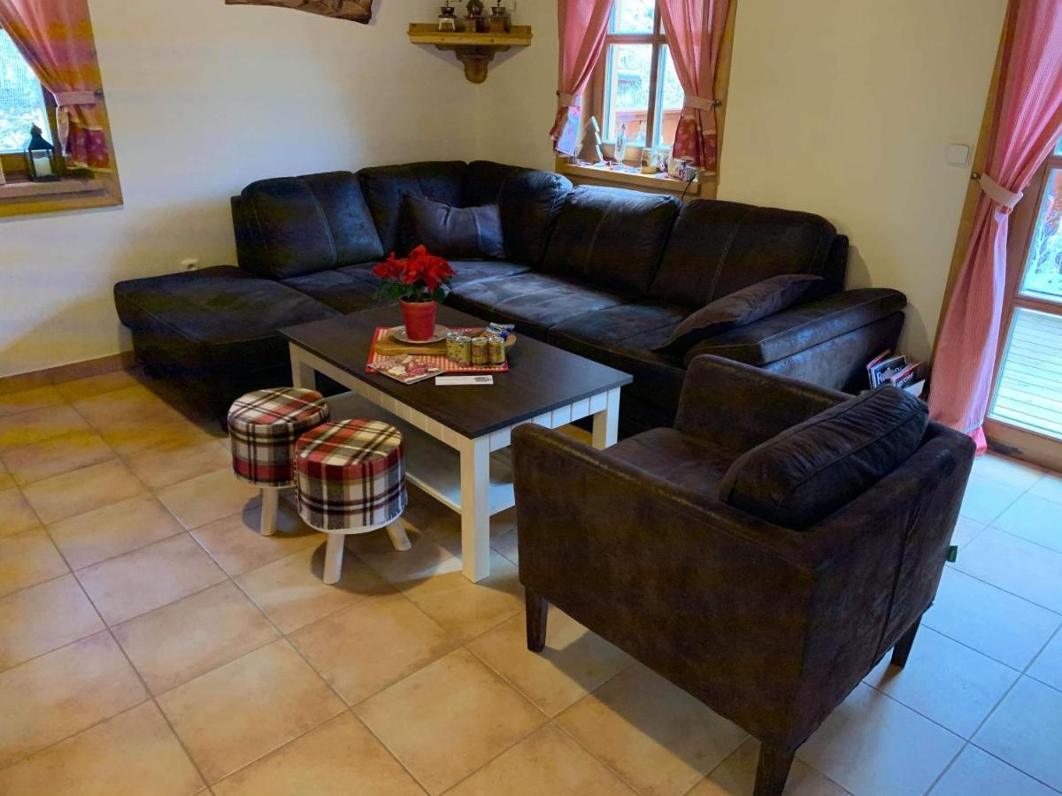 Na Leskove Lodge *