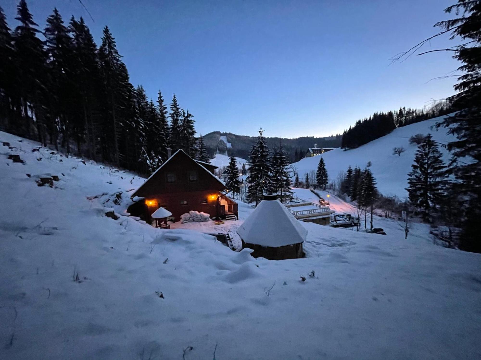 Lodge Na Leskove *