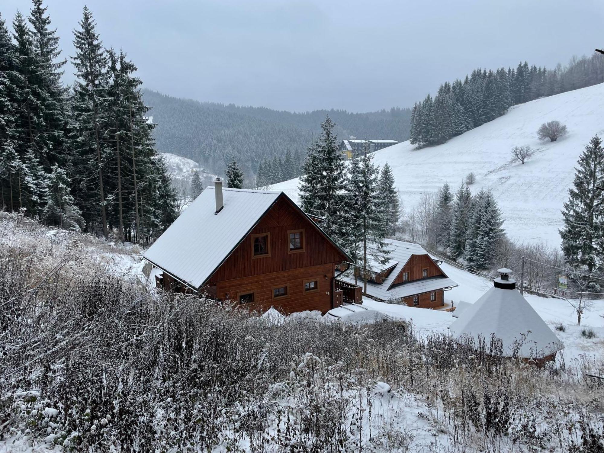Lodge Na Leskove Velke Karlovice